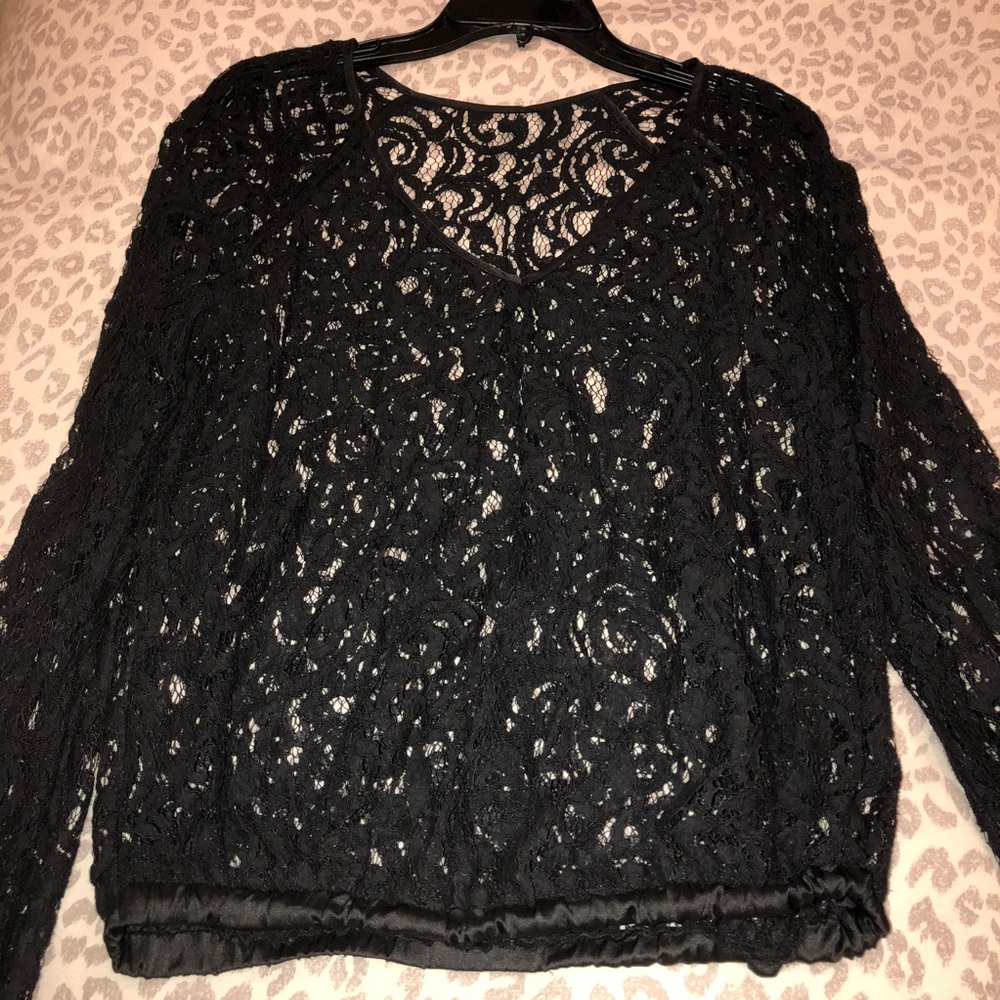 Laced long sleeve blouse